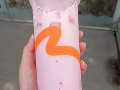 -CoCo都可(湖滨银泰店B区店)