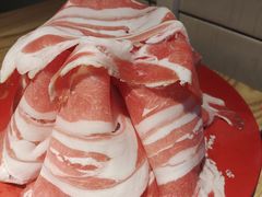 -洞庭洲·防空洞火锅·铜锅涮肉·烧烤(新百广场店)