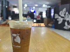-瑞幸咖啡(华东理工大学商学院店)