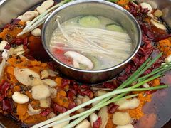 -周幺妹重庆老火锅(银泰城总店)