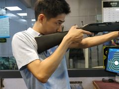 -都市枪神实弹射击俱乐部