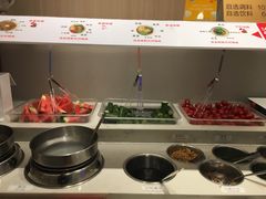 自助调料区-海底捞火锅(奥体南路店)