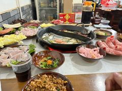 -重庆故事姊妹老火锅(财经学院店)