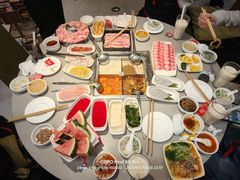 -海底捞火锅(新松江路生日主题店)