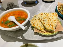 -何适山庄 ·可团建(水长城P2停车场店)