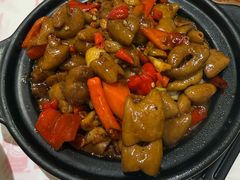 -堂瓦里·33年传统赣菜(第一街区店)