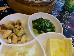 -王村姑老土炕莜面村(张北店)