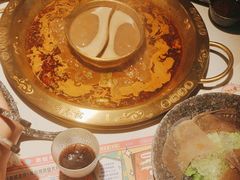 -哥老官重庆美蛙鱼头(龙湖杭州金沙天街店)