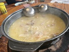 -侠成水上农庄(工业大道店)