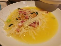 -港丽餐厅(高德置地店)