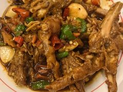 秘制凤爪-堂瓦里·33年传统赣菜(第一街区店)