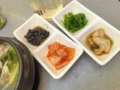 -豚妈妈汤饭·部队锅(南京东路店)