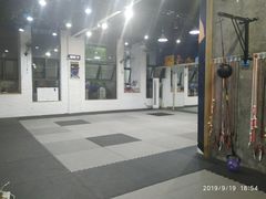 -成杰格斗·拳击·柔术·防身术(建设路店)