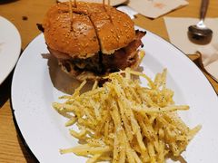 -HELLO 27 意面·沙拉·帕尼尼