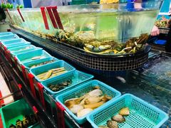 -海大大蒸汽海鲜餐厅·粤菜·特色小炒(欢乐颂店)
