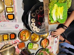 -草家酱蟹炭火烤肉店(珲春南路一店)