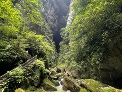 -龙水峡地缝景区