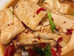 -忆江南·临江鱼馆