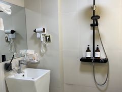 -晴天里酒店(春熙路太古里店)