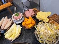 -利姐牧牛匠老火锅(兰花店)