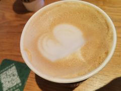 -星巴克臻选(莘庄仲盛店)