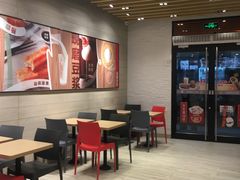 用餐区-永和大王(浦东南路店)