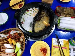 -马路边边·成都串串(翠柏路店)