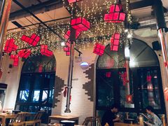 -么肆烤肉(汉街形象店)