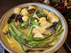 -曼听小寨海鲜烧烤·大连辣炒大王(盖州街店)
