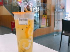 -CoCo都可(世纪广场店)