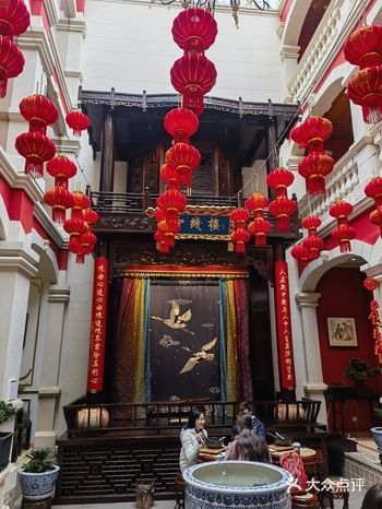 终于在昆明的那几天真的一点雷没有 这家米线店外观就像