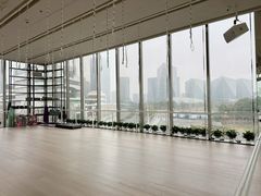 -Z&B Fitness Studio·Gym(前滩L+PLAZA店)