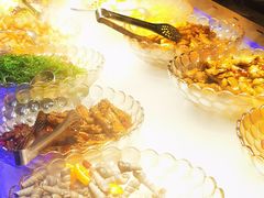 -锅儿欢海鲜火锅烤肉自助餐(东港凯虹店)
