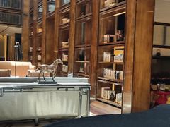 -行者书屋大堂吧 ·下午茶(南京圣和府邸酒店)