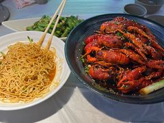 -肥肥虾庄·金牌油焖大虾(沙湖店)