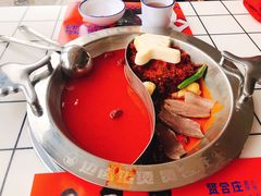 -贤合庄卤味火锅(济南泉城路店)