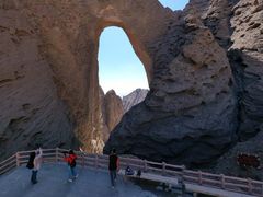 -阿图什天门景区