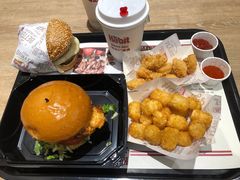 -The Habit Burger Grill 哈比特汉堡(爱琴海店)