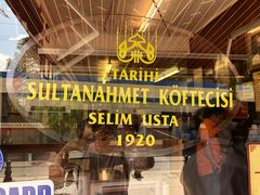 -Tarihi Sultanahmet Köftecisi Selim Usta