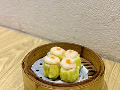 明虾蟹籽烧卖-赏点粤式点心(广州塔店)