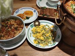 薄荷牛肉卷-一坐一忘云南菜(嘉里中心店)