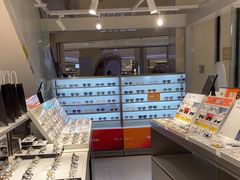 -LOHO眼镜(北京朝北大悦城店)