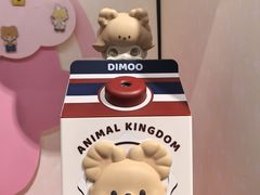 -泡泡玛特POPMART(上海环球港店)