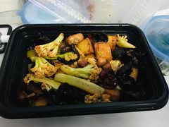 -辣尚瘾·烤鱼·新川菜(交大直营店)