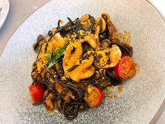 辣味蟹黄墨鱼面-农畉LONFOOD(福田星河COCOPark店)