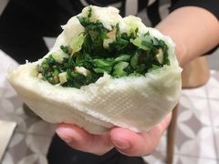 -白玉兰食品甜凤店(合生汇店)
