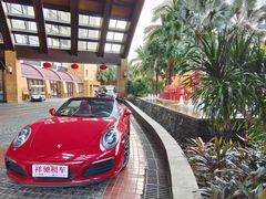 -三亚湾海居铂尔曼度假酒店