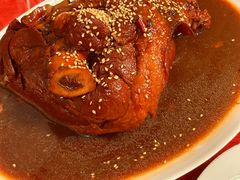 -巷子深菜馆·津门肘子(滨海店)