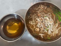 -正宗杨记普洱酸醋米线(总店)