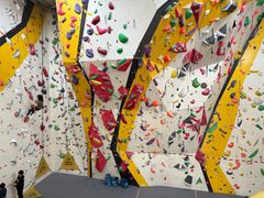 -问山MountQuest攀岩馆